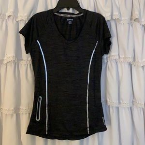 Reebok Women’s Small Athletic Shirt